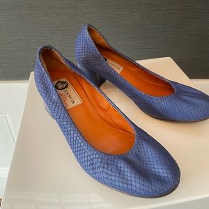 Lanvin Paris Blue Pumps